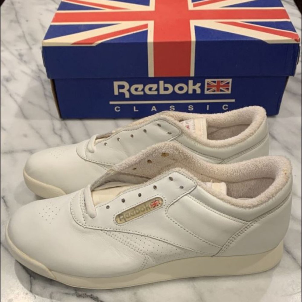 Vintage 1999 Reebok Marquee Low White Sneakers 7.5